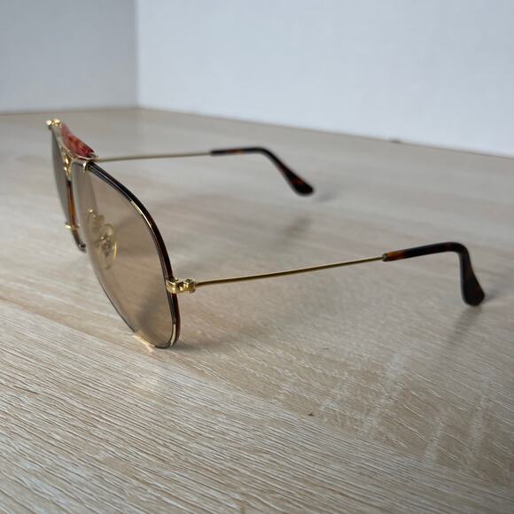 Vintage B&L Ray-Ban Bullet Hole Shooter Aviators Sunglasses Gradient Lenses - Picture 3 of 15